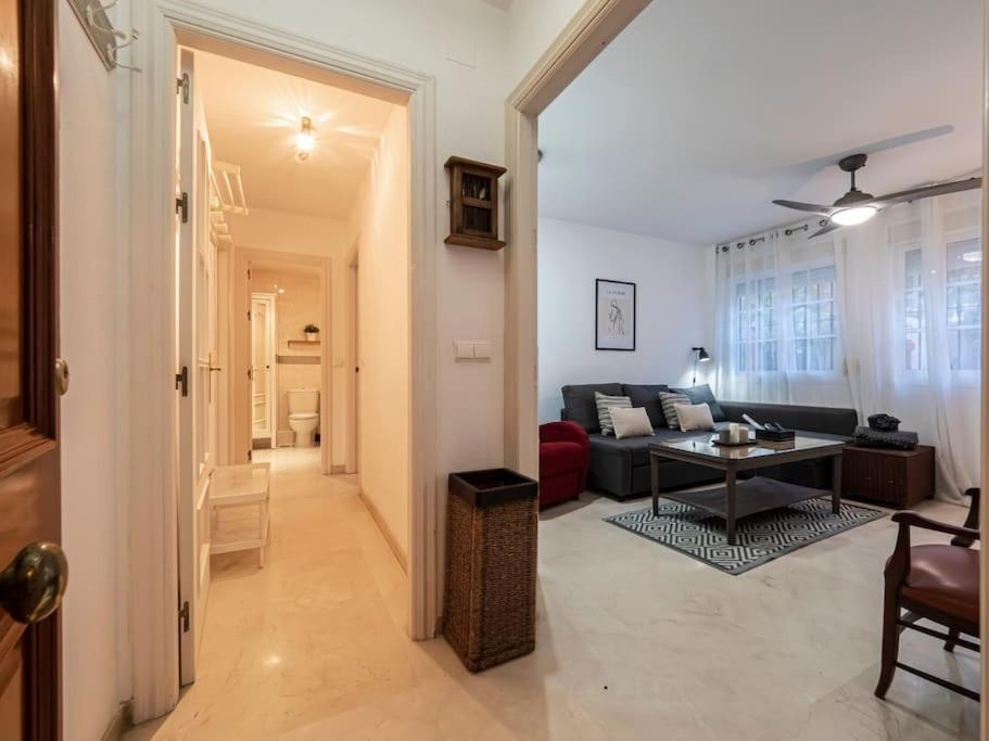 Tranquilo Y Bonito Apartamento A 10 Min Del Centro Málaga Exteriör bild