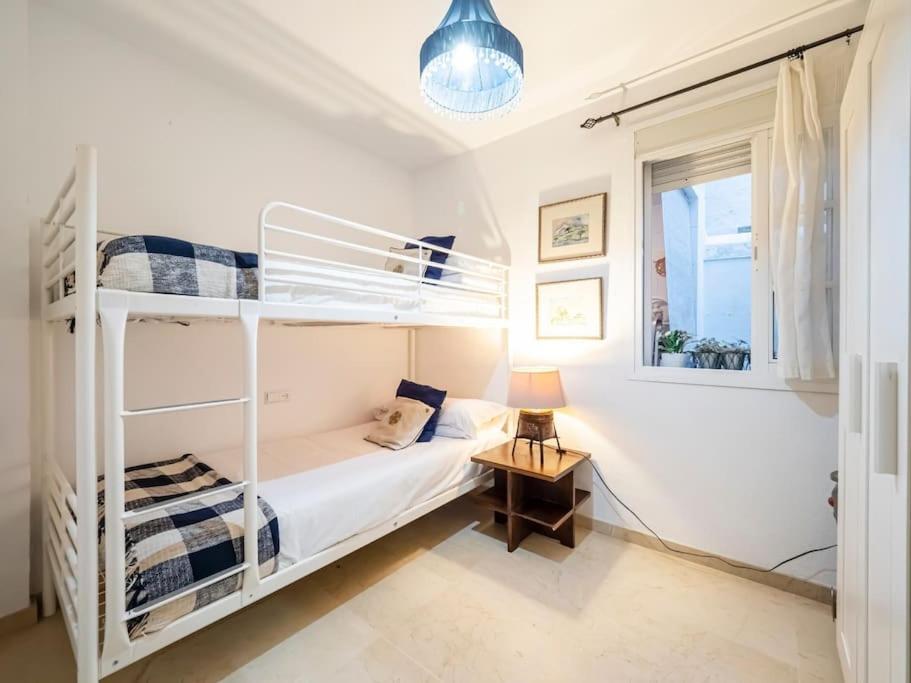Tranquilo Y Bonito Apartamento A 10 Min Del Centro Málaga Exteriör bild